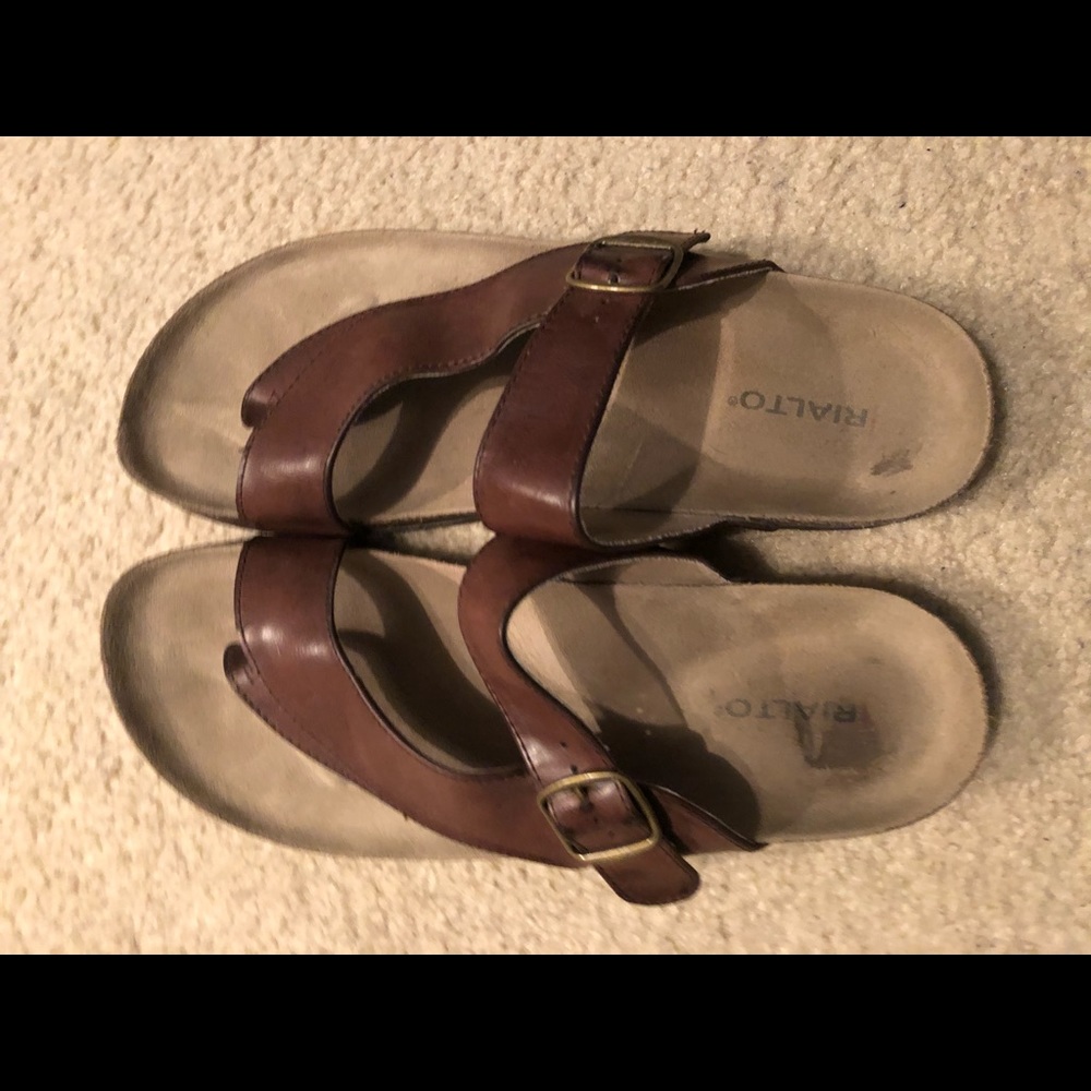 Rialto sandals size 11